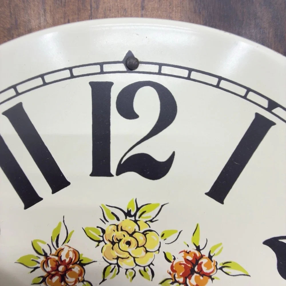 Vintage Seth Thomas MCM Retro 60s 70s Butcher Block Kitchen Wall Clock